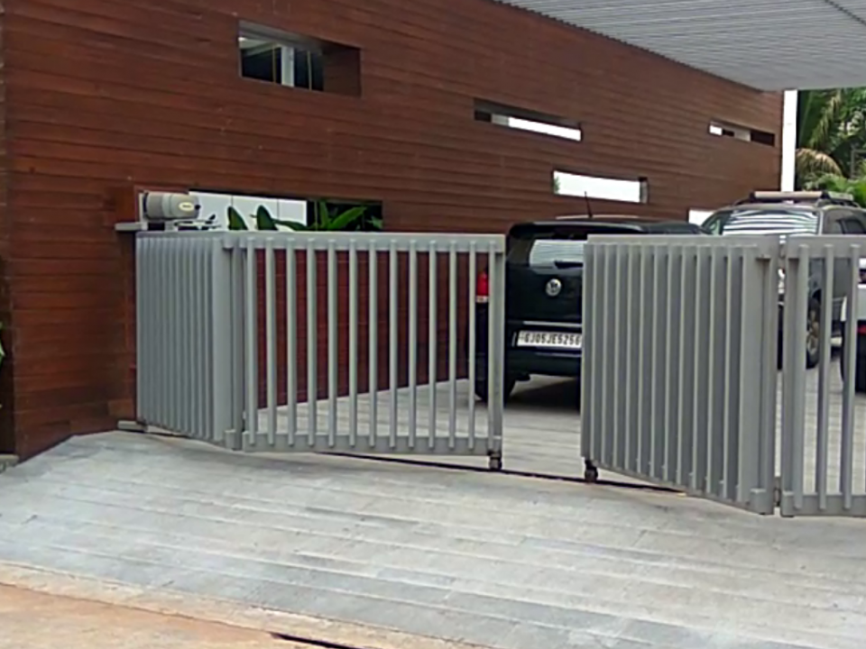 single or double panels automatic Swing Gates Door manufacturer Surat